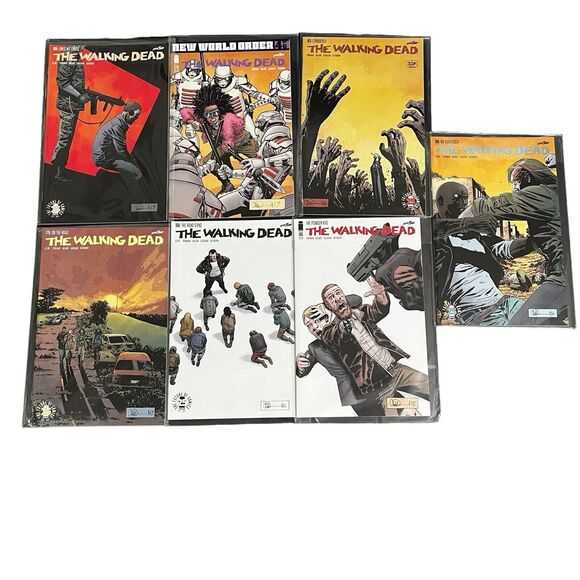 The Walking Dead Lot Of 7 Skybound Comics Issues 163, 166, 168-170, 178, 186 - Picture 1 of 8